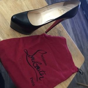 Louboutin , Christian